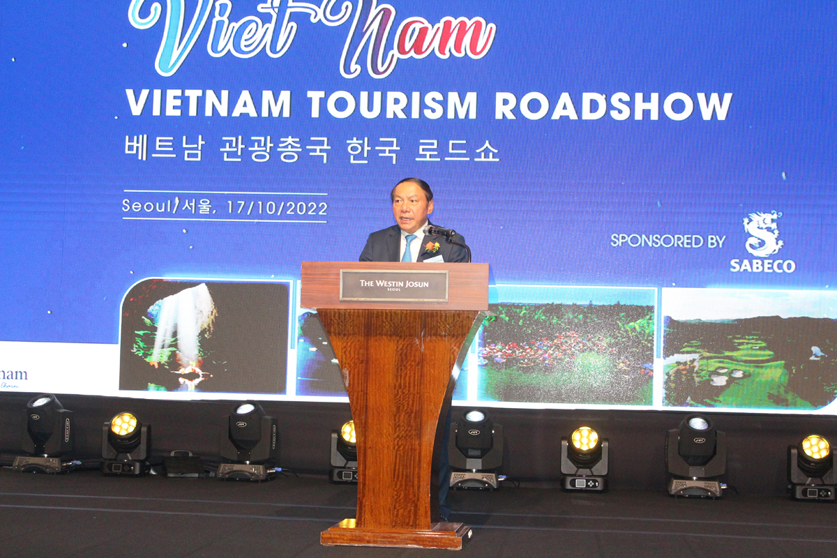  Bộ trưởng Bộ VHTTDL Nguyễn Văn Hùng phát biểu tại Chương trình giới thiệu du lịch Việt Nam tại Hàn Quốc